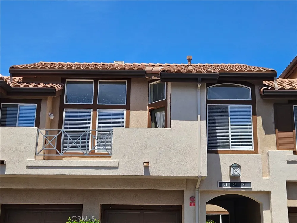21 Paseo Estrellas Rancho Santa Margarita, CA 92688