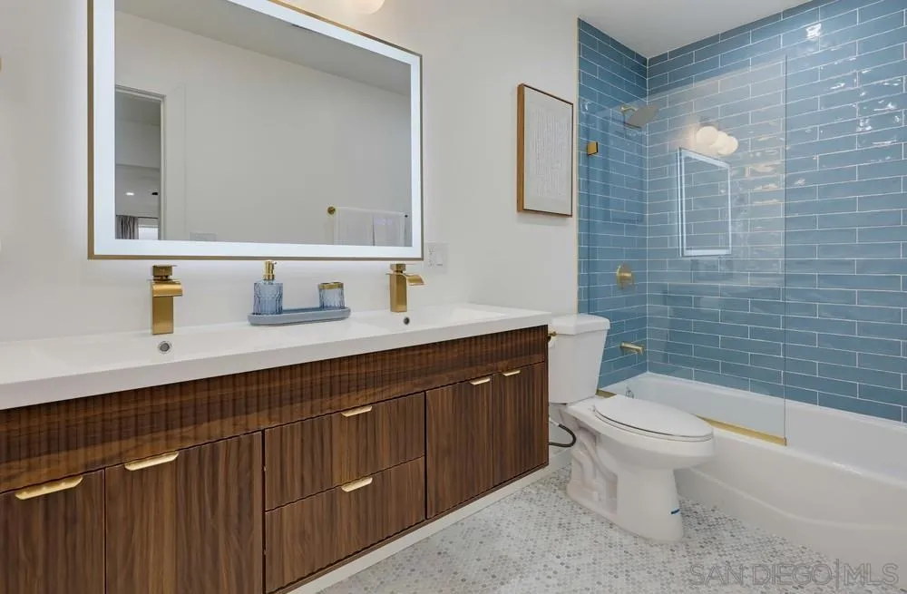 4444 W Point Loma #98 San Diego, CA 92107