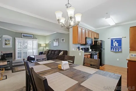 7683 Mission Gorge Rd #165