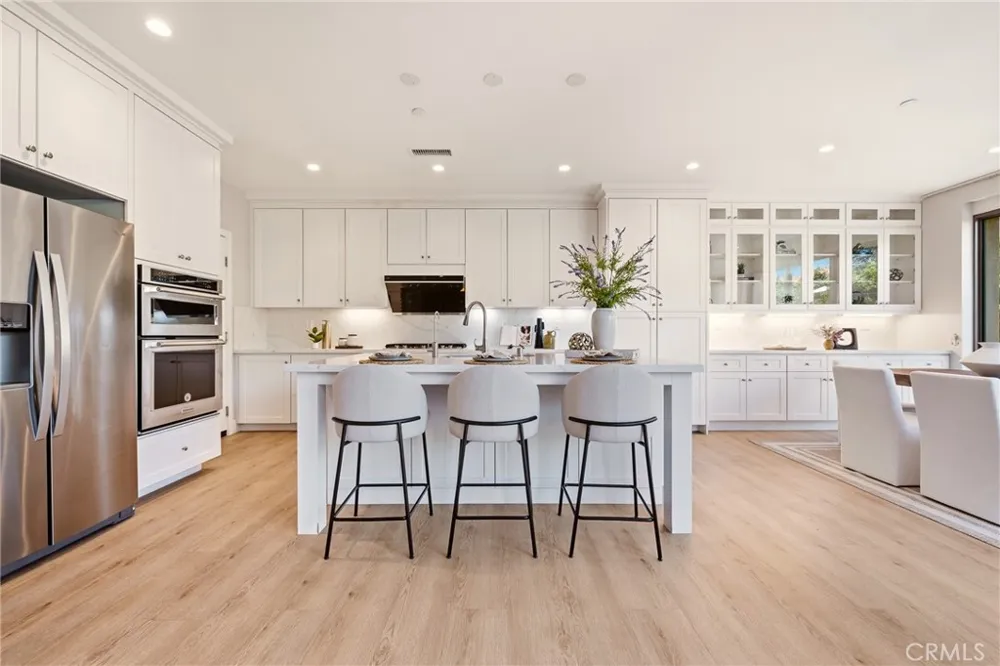 143 Oceano Irvine, CA 92602