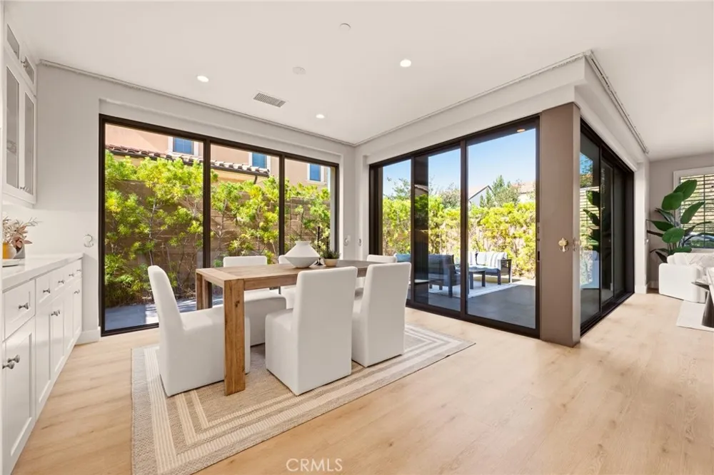 143 Oceano Irvine, CA 92602