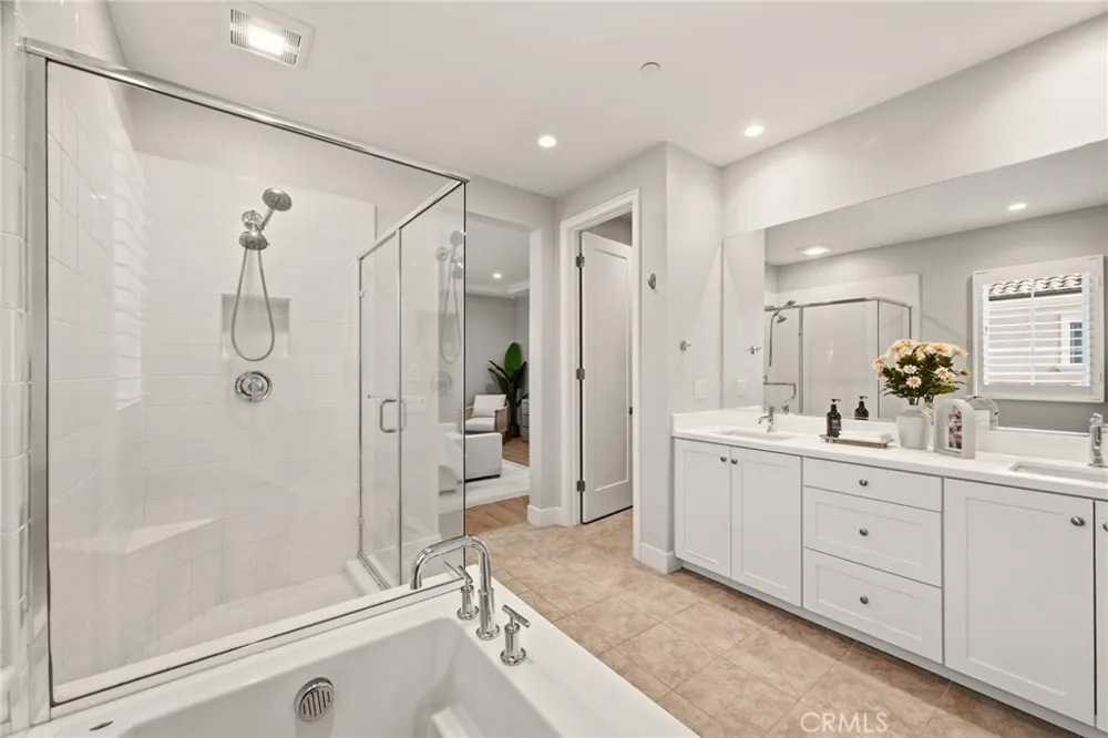 143 Oceano Irvine, CA 92602