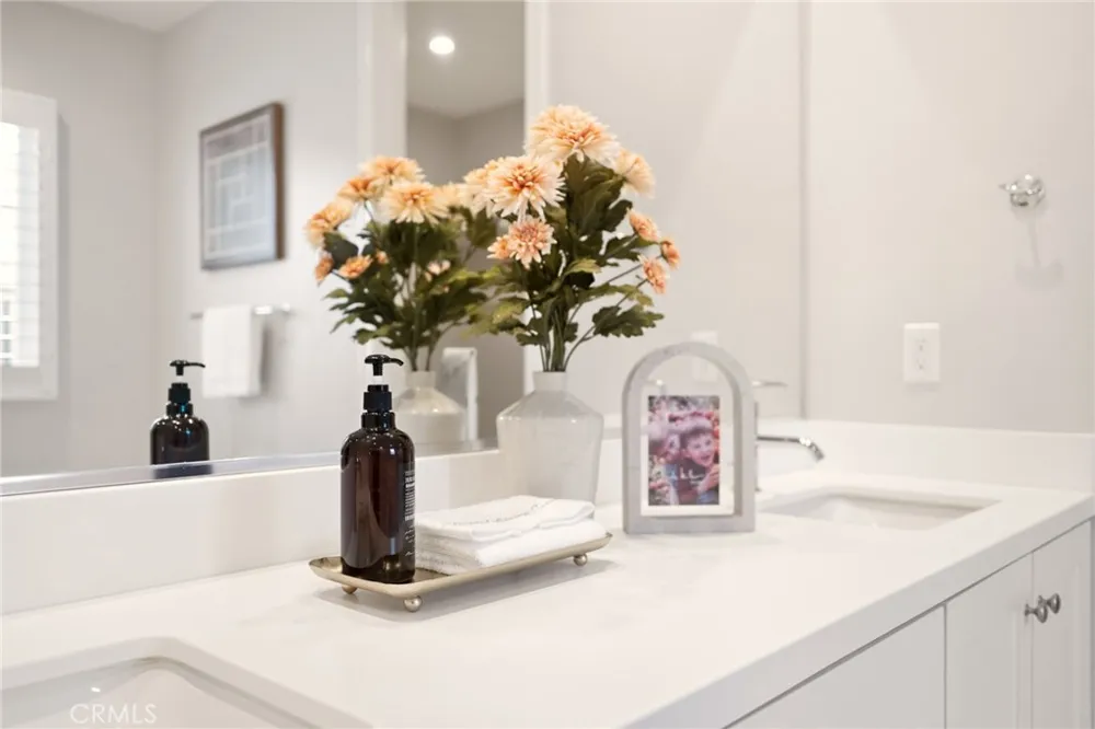 143 Oceano Irvine, CA 92602