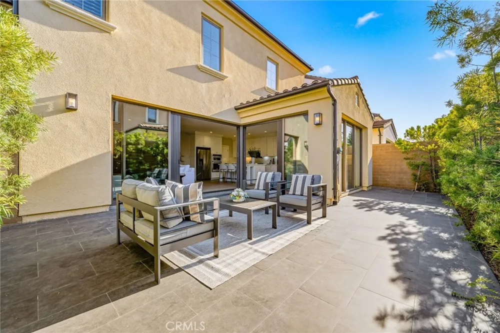 143 Oceano Irvine, CA 92602