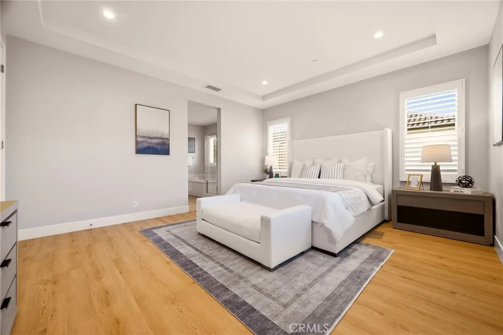 143 Oceano Irvine, CA 92602