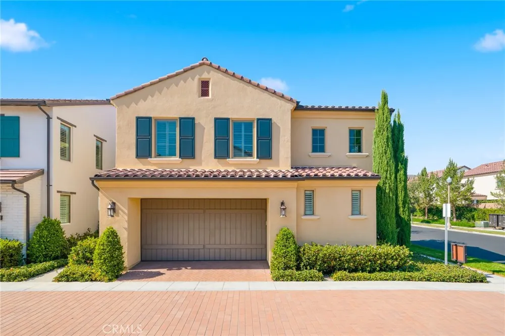 143 Oceano Irvine, CA 92602