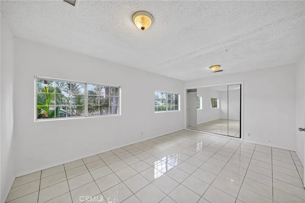 10529 La Mirada Whittier, CA 90604