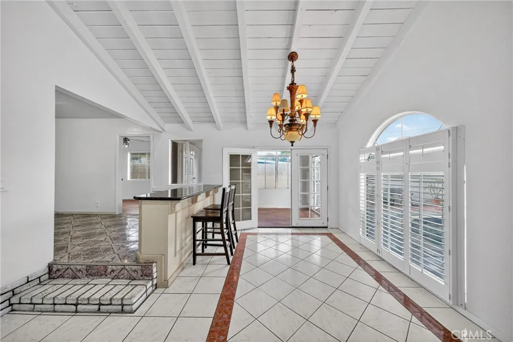10529 La Mirada Whittier, CA 90604