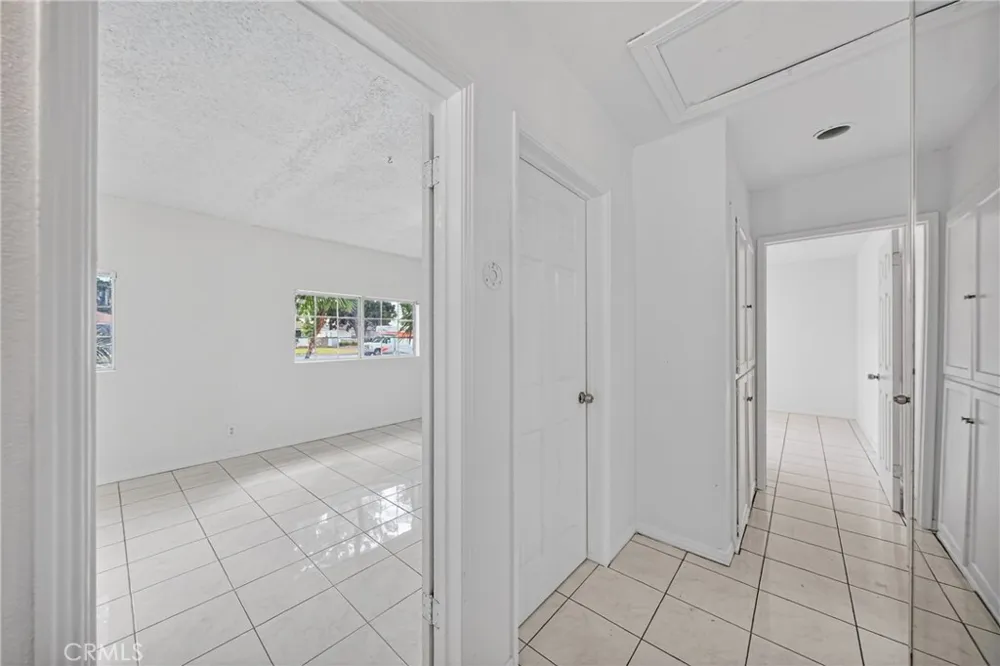 10529 La Mirada Whittier, CA 90604
