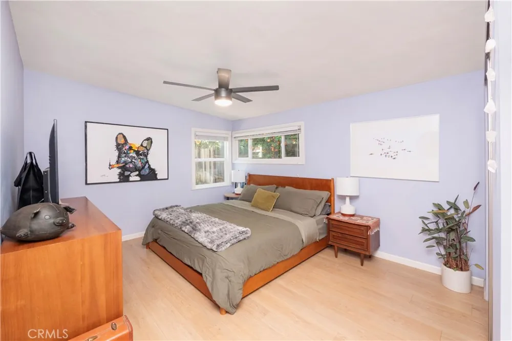 18527 Napa Street Northridge, CA 91324