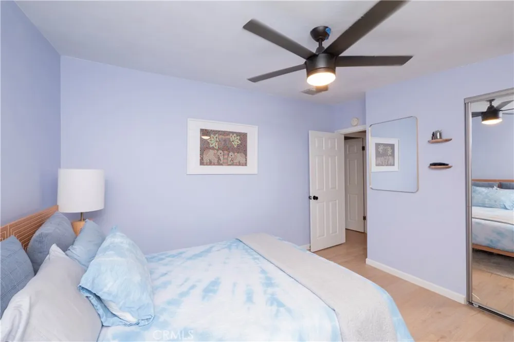 18527 Napa Street Northridge, CA 91324