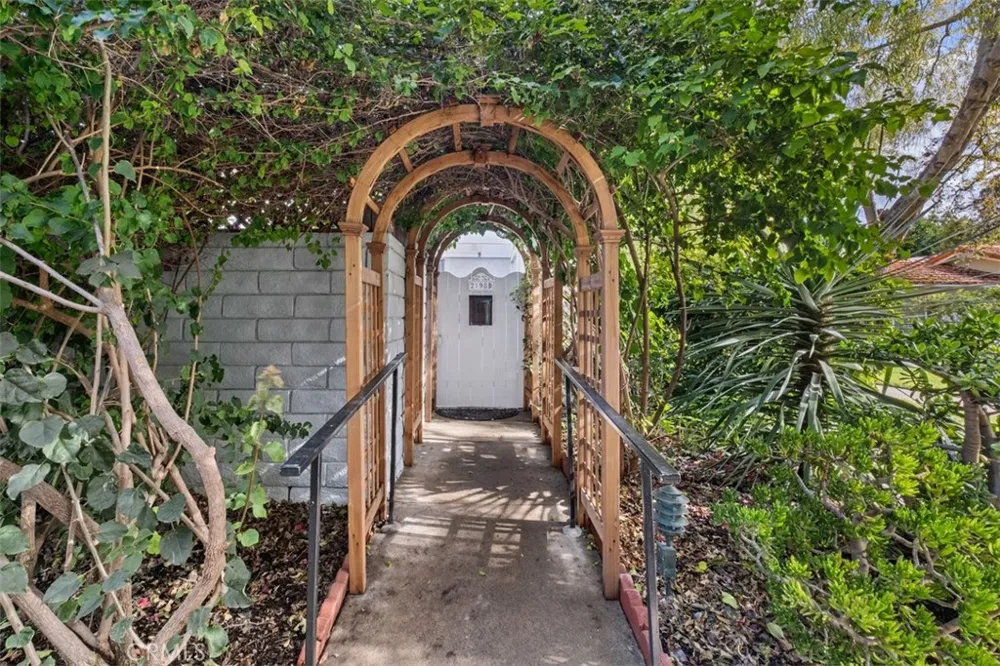 2198 Via Mariposa E #D Laguna Woods, CA 92637
