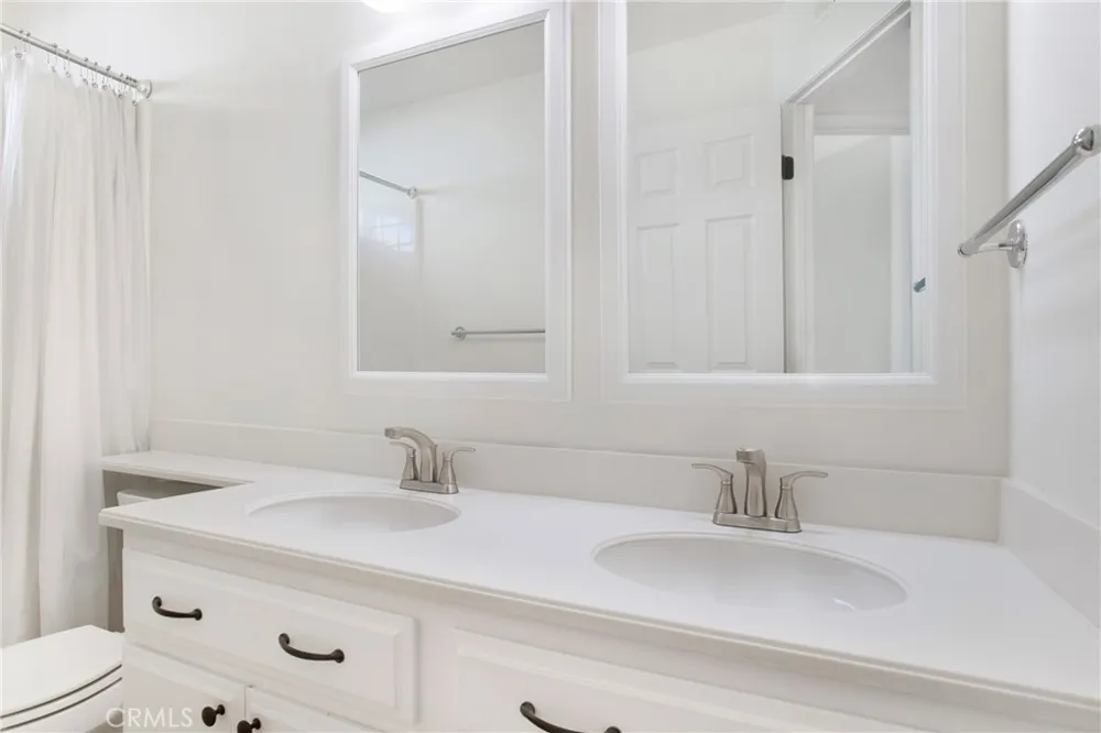 29471 Crown Ridge Laguna Niguel, CA 92677