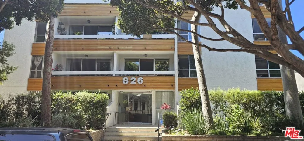 826 2nd Street #101 Santa Monica, CA 90403