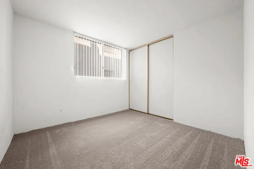 826 2nd Street #101 Santa Monica, CA 90403