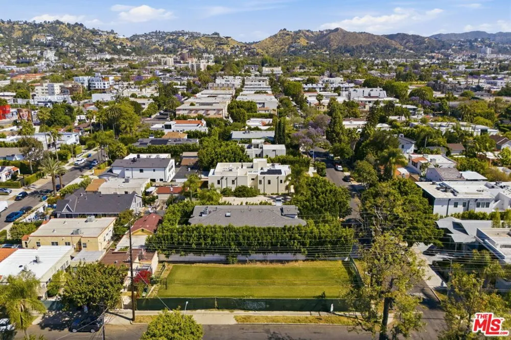 803 Ogden Drive Los Angeles, CA 90046
