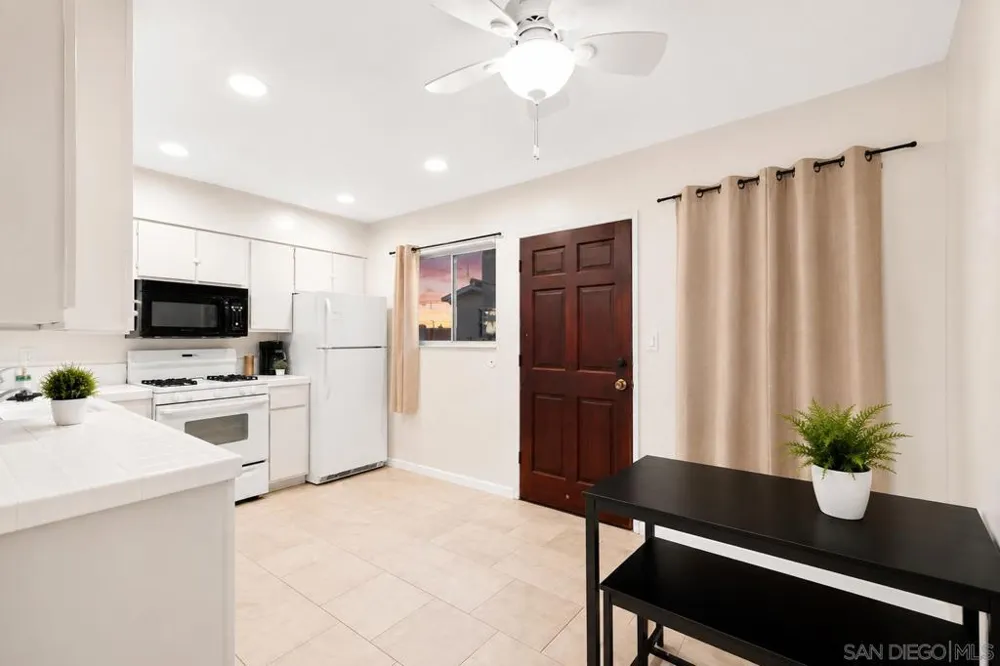 4875 Cole St #61 San Diego, CA 92117