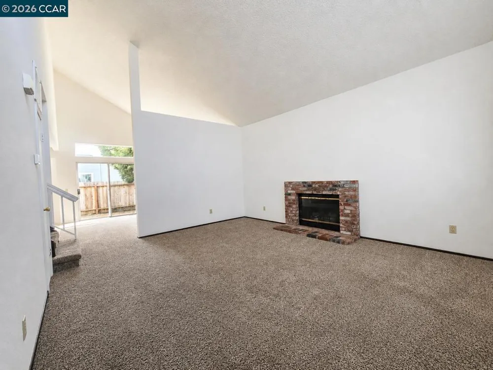 2324 Bellam Ct Santa Rosa, CA 95401