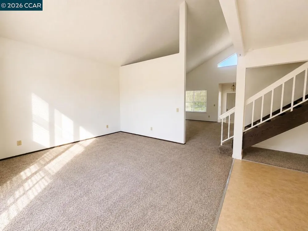 2324 Bellam Ct Santa Rosa, CA 95401
