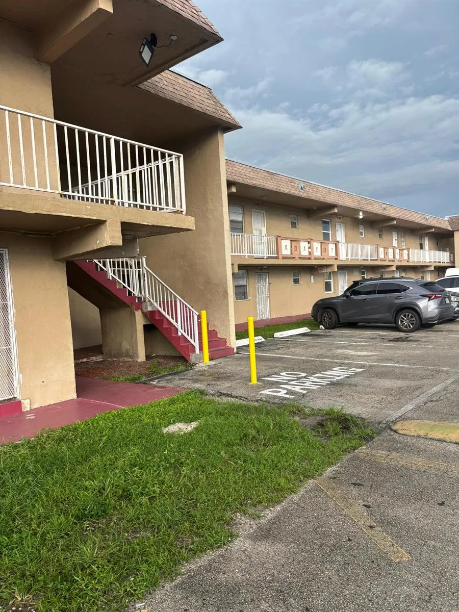 301 NW 177TH STREET #128 Miami Gardens, FL 33169