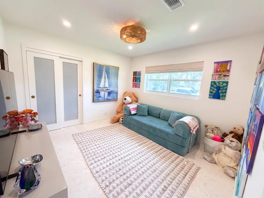 1584 Blue Water Terrace Pompano Beach, FL 33062