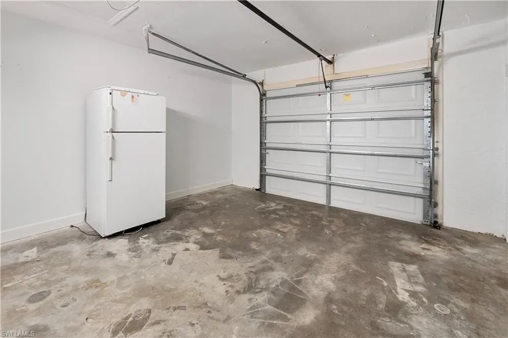 9144 Morris Road Fort Myers, FL 33967