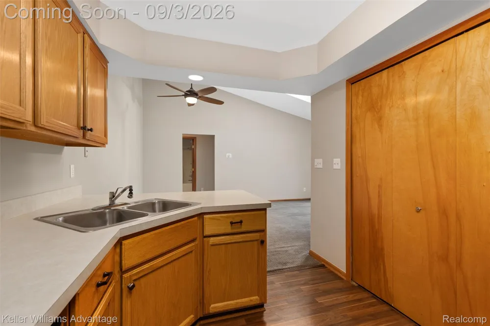 9500 Marina Court White Lake Charter Township, MI 48386