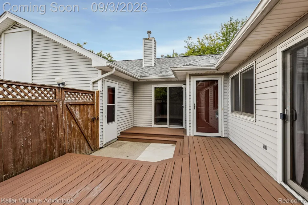 9500 Marina Court White Lake Charter Township, MI 48386
