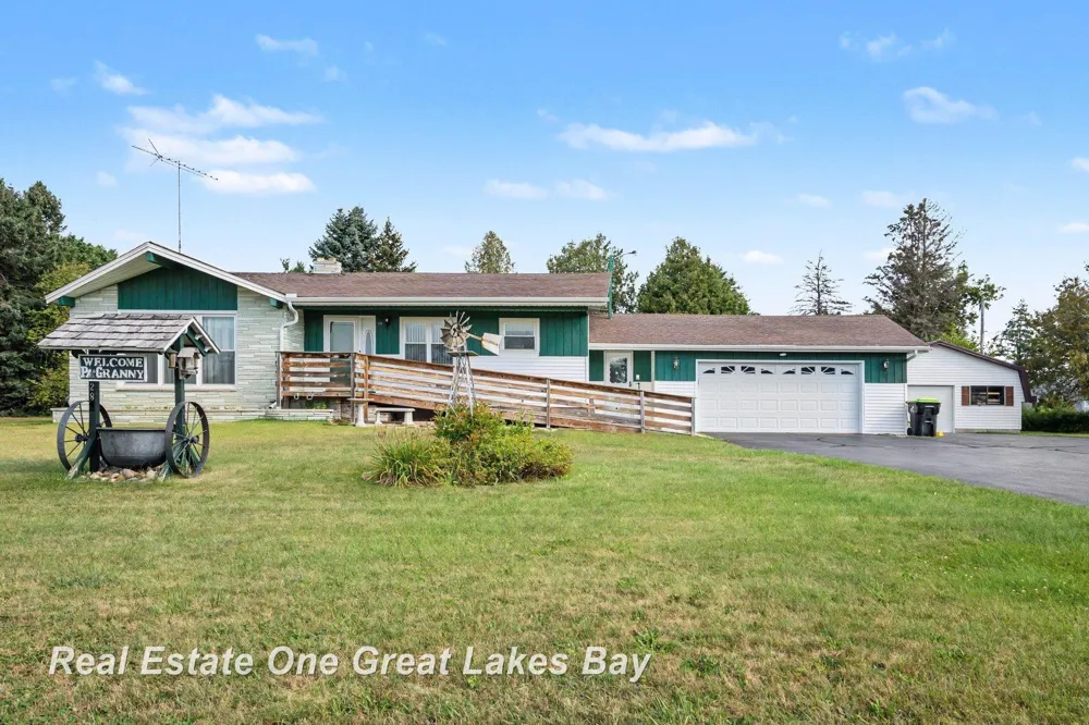 3822 Worth Road Standish Township, MI 48650