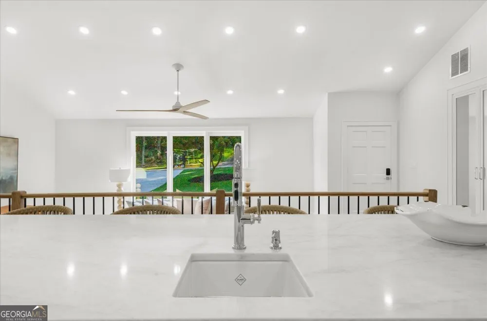 5839 Lakeshore DR Buford, GA 30518