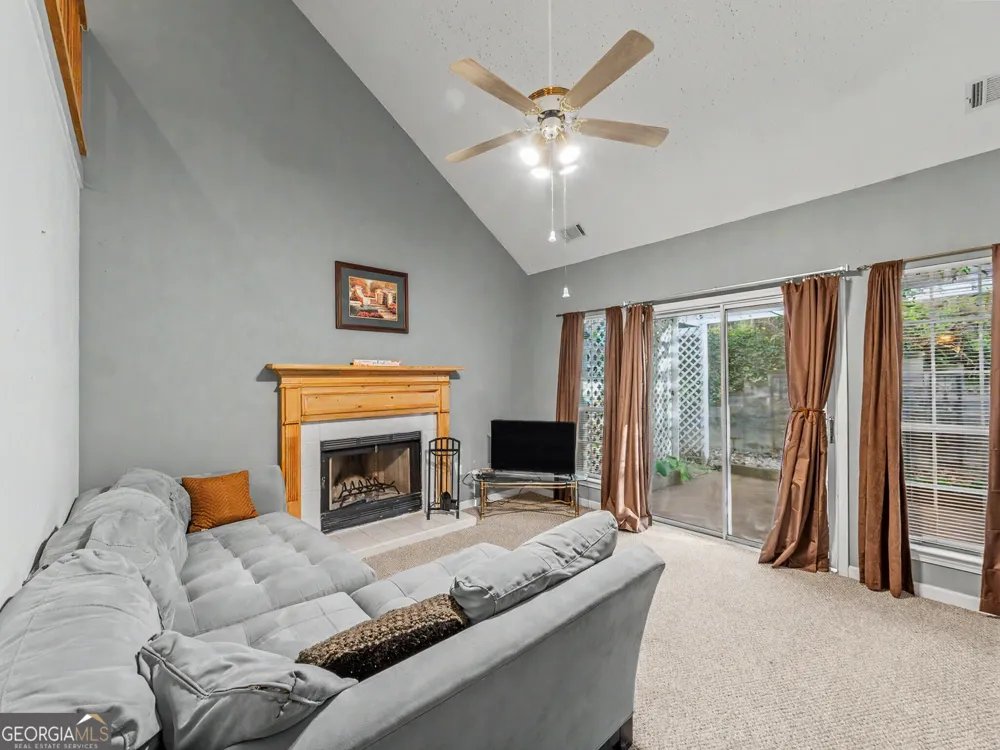 479 Bradshaw LN Canton, GA 30115