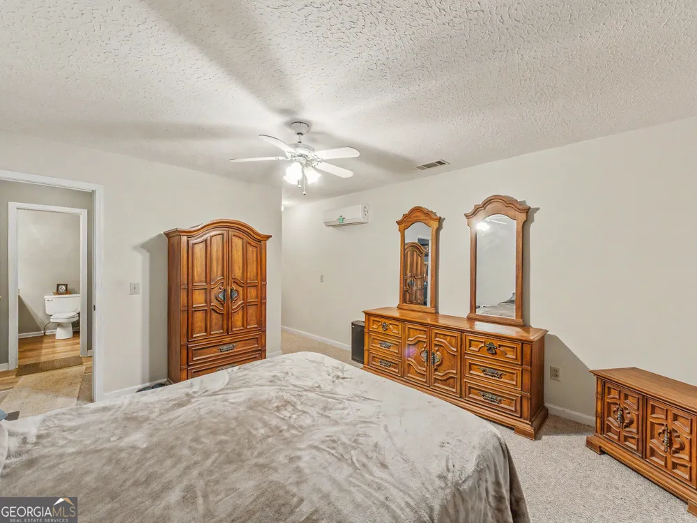 479 Bradshaw LN Canton, GA 30115