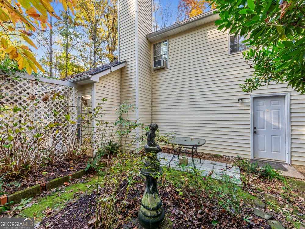 479 Bradshaw LN Canton, GA 30115