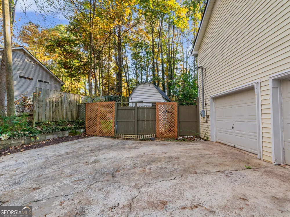 479 Bradshaw LN Canton, GA 30115