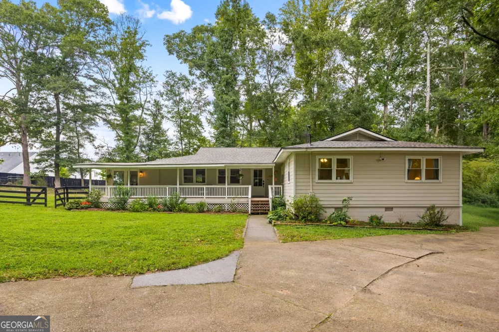 285 Air Acres WAY Woodstock, GA 30188