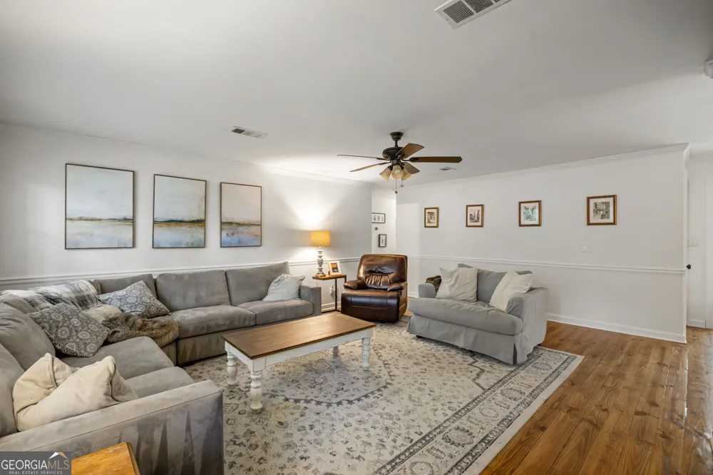 285 Air Acres WAY Woodstock, GA 30188