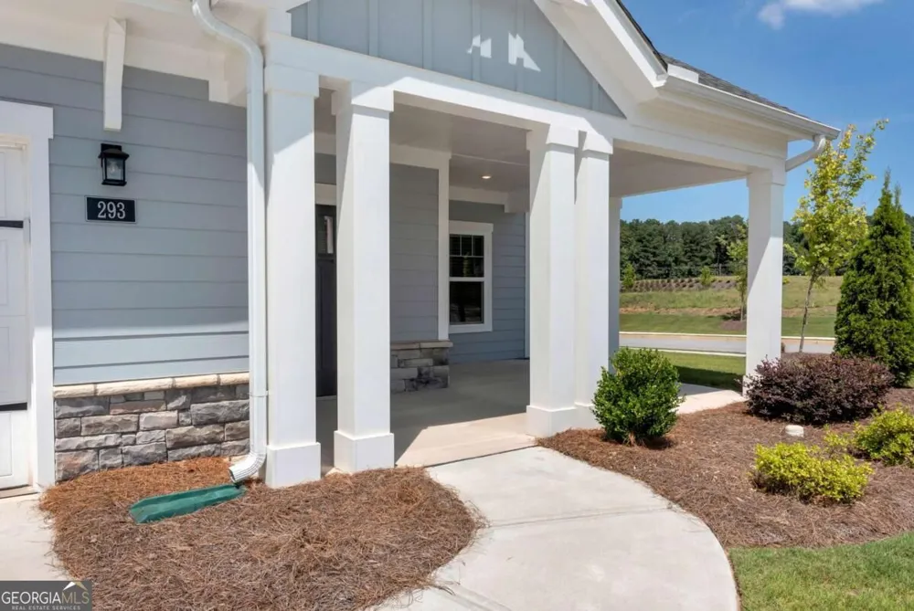 293 Corncrib BND Dacula, GA 30019