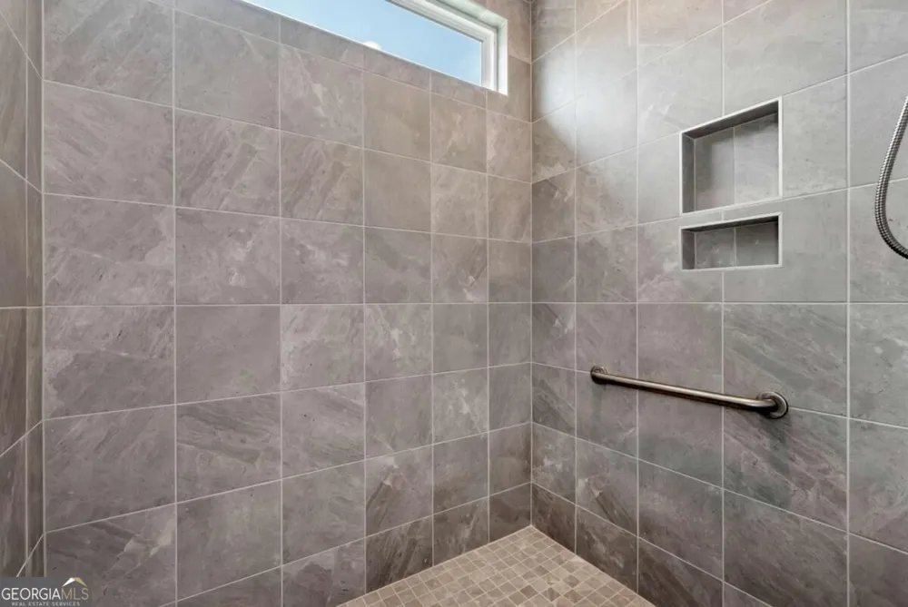 293 Corncrib BND Dacula, GA 30019