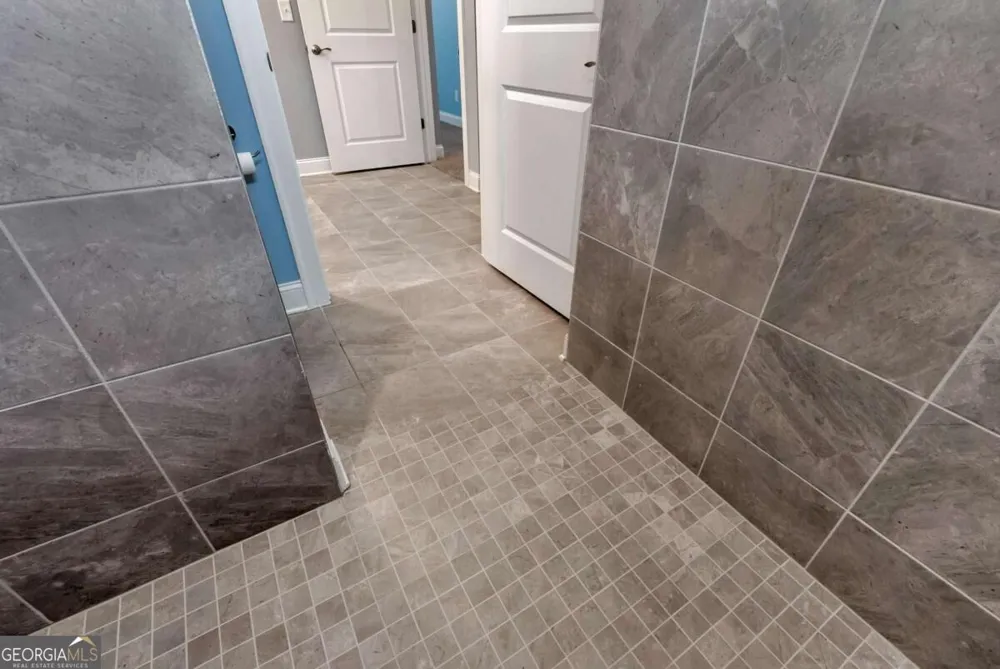 293 Corncrib BND Dacula, GA 30019