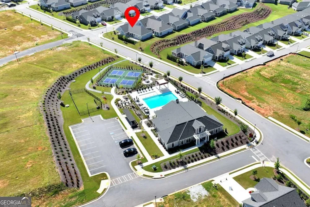 293 Corncrib BND Dacula, GA 30019