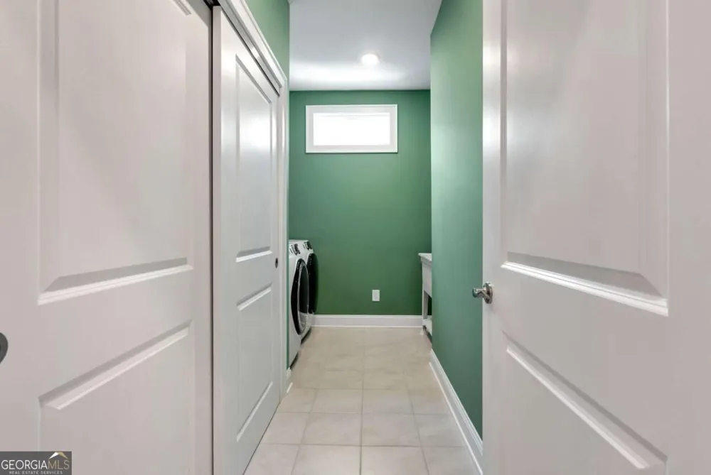 293 Corncrib BND Dacula, GA 30019