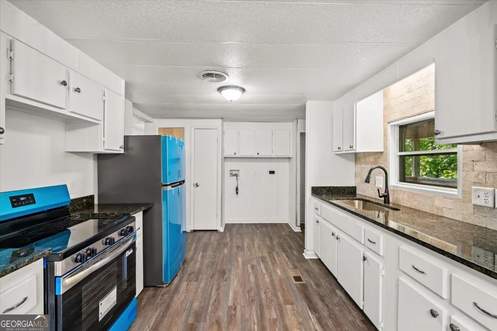 1846 Boyd DR Rocky Face, GA 30740