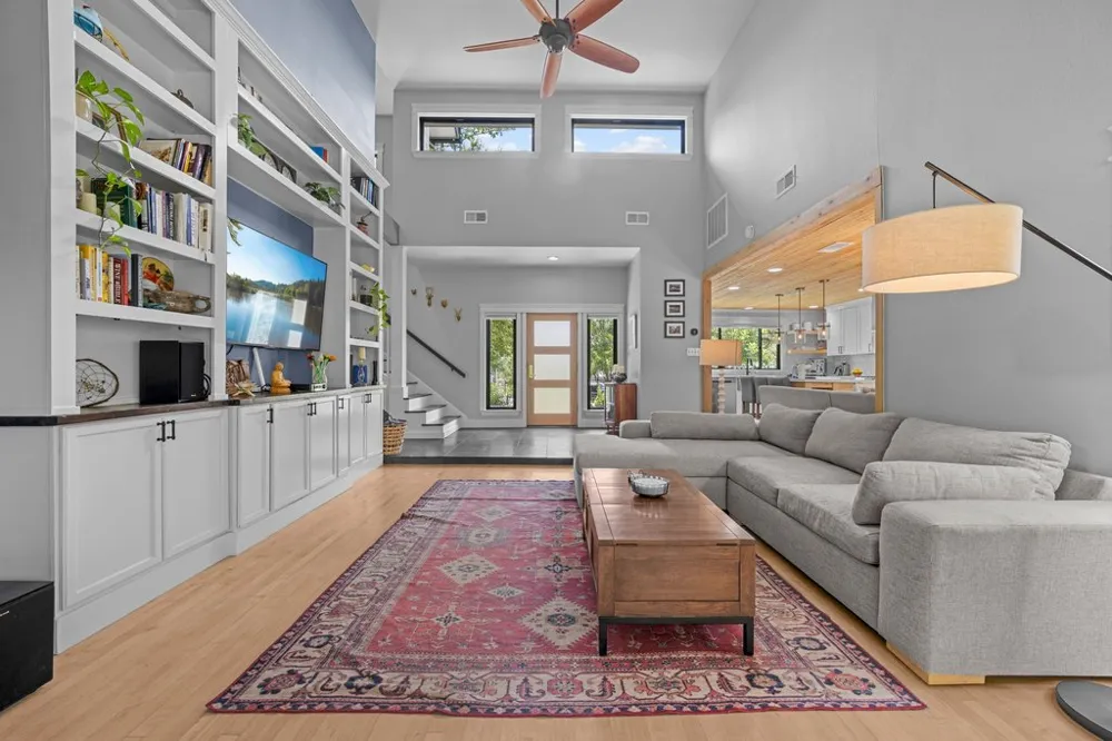 1117 San Augustine Drive Austin, TX 78733