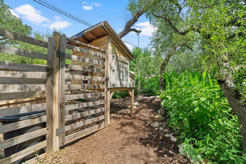 1117 San Augustine Drive Austin, TX 78733