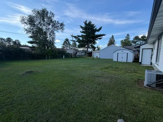 16 Beech Court Babbitt, MN 55706