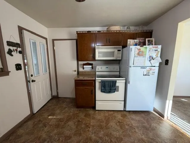 16 Beech Court Babbitt, MN 55706