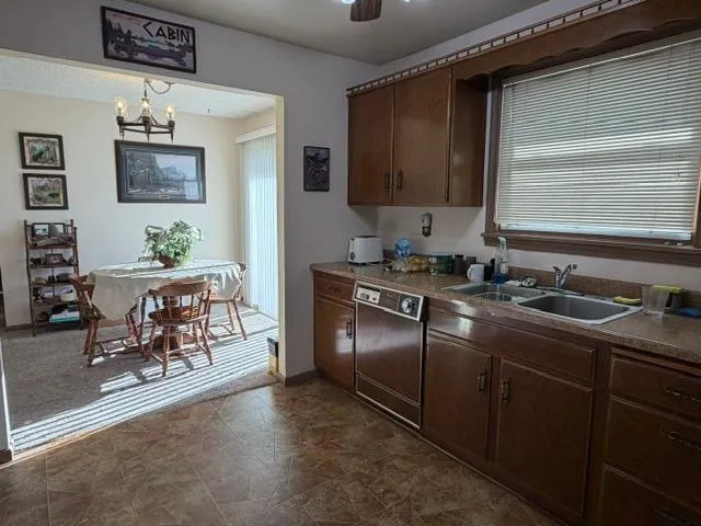 16 Beech Court Babbitt, MN 55706