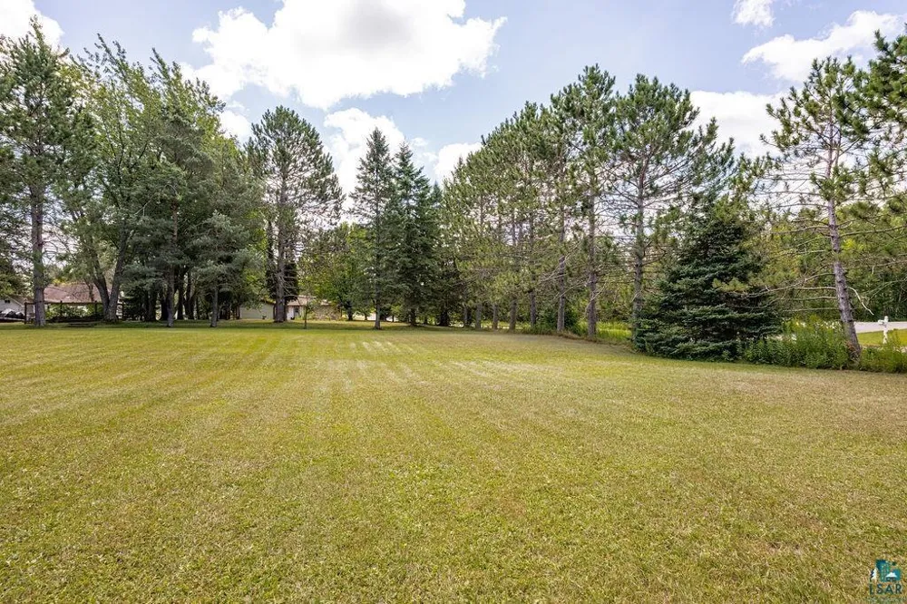 2840 Hagberg Street Duluth, MN 55811