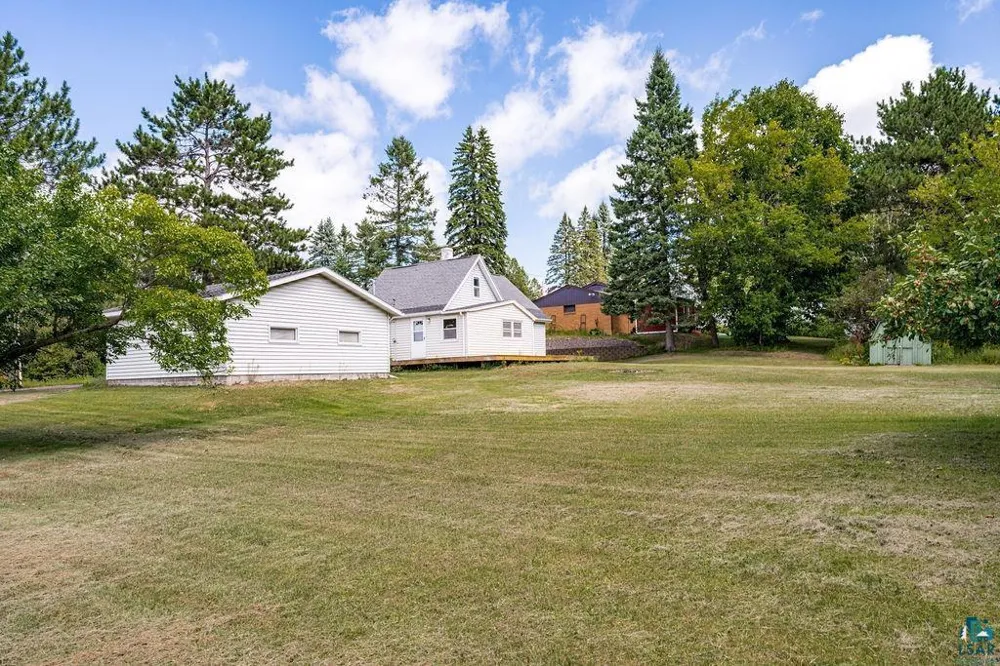 2840 Hagberg Street Duluth, MN 55811