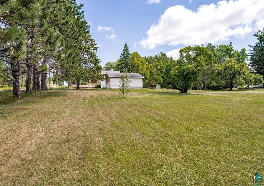 2840 Hagberg Street Duluth, MN 55811